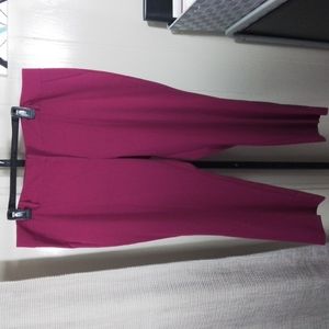 🧡 New York & Company pants size 18